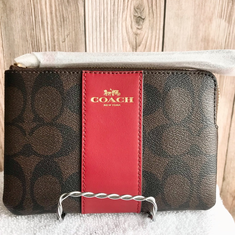 🆕 Coach Corner Zip Wristlet - Picture 3 of 8